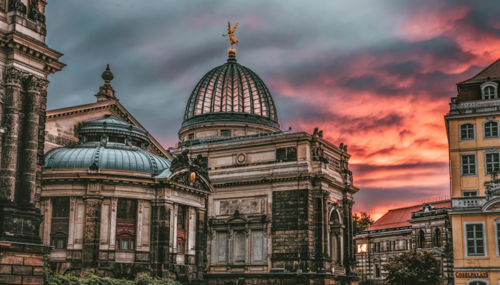 开挂辅助工具“蜜瓜大厅怎么开挂”(透视)其实确实有挂